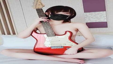 PPV2765750 [Uncensored face exposure! ] Get a cute minimum girl with a lot of smiles on her sister characters who are likely to be liked by everyone! I'm doing vaginal cum shot to my heart's content!